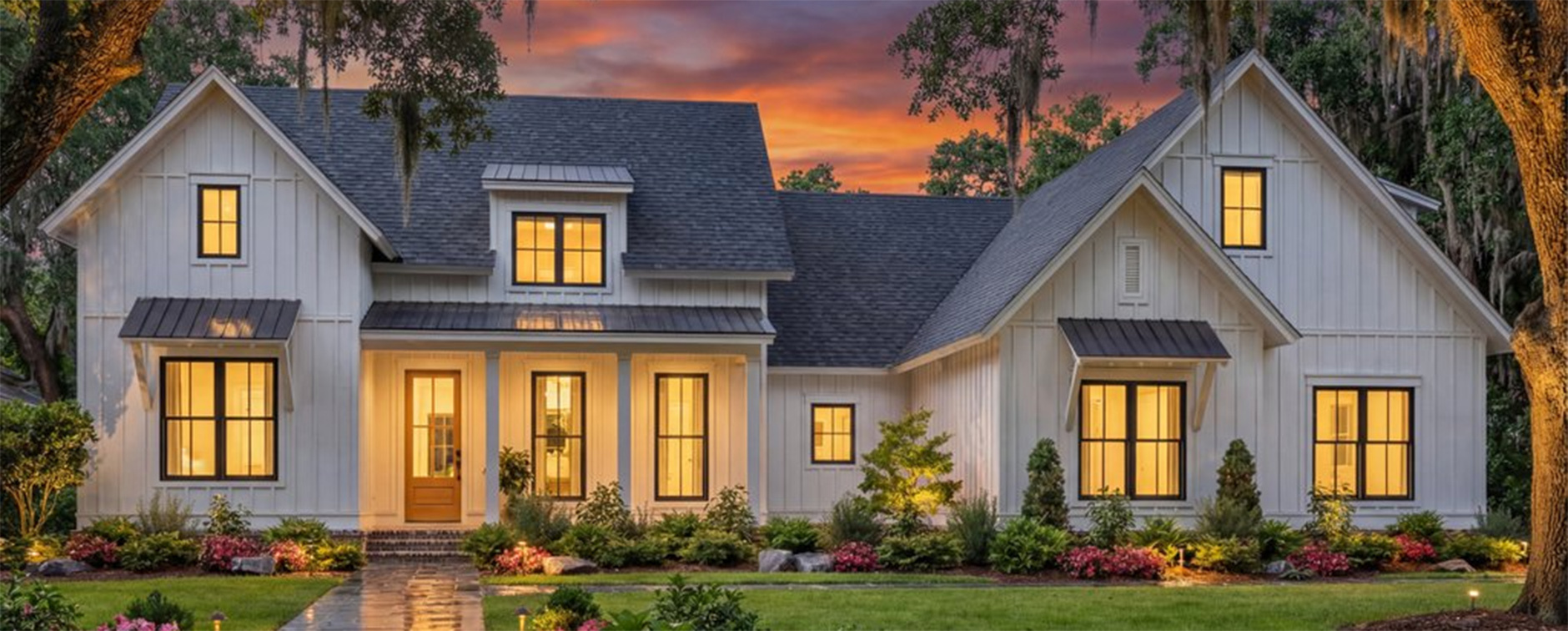 Small Farmhouse House Plan 1067-3