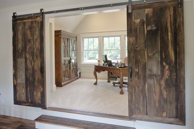 Home Libraries vs. Home Offices