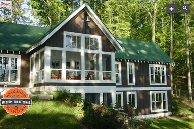 Traditional and Modern Winners of the 2015 HOWIEs