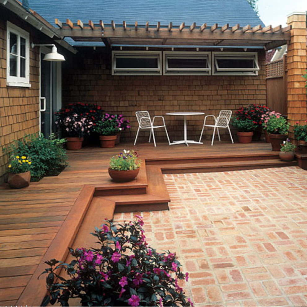 How To Build A Transitional Deck - Time To Build