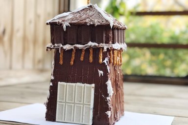 2016 Gingerbread House