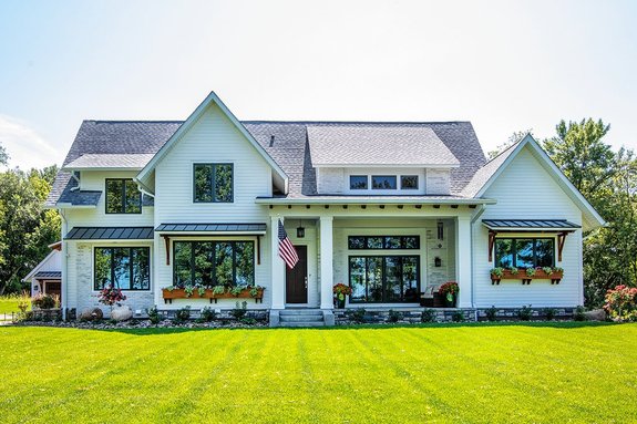 Everyone Loves Modern Farmhouse Plans But Why Houseplans Blog Houseplans Com