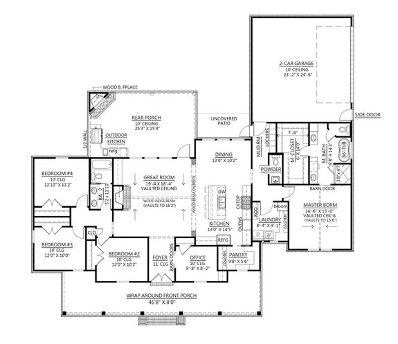 Corner Lot Farmhouse with Outdoor Kitchen