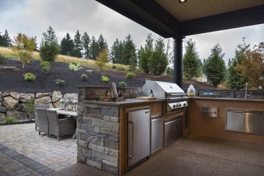 Outdoor Kitchens