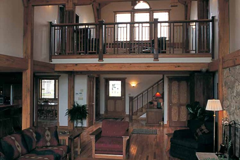 Home Plan - Interior - Family Room for Craftsman House Plan #1016-45 - 3 bed, 2.5 bath