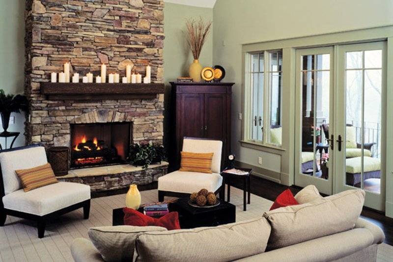 Home Plan - Interior - Family Room for European House Plan #929-899 - 3 bed, 3.5 bath