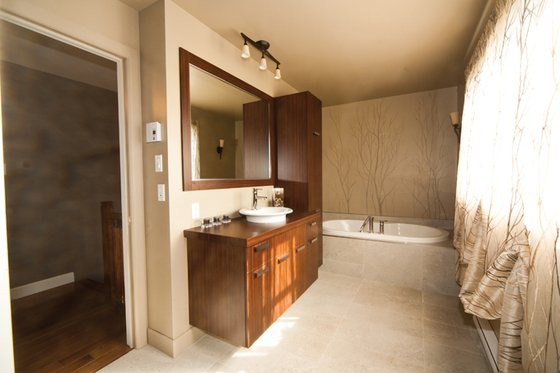 Interior - Master Bathroom for Traditional House Plan #23-2508 - 3 bed, 1.5 bath