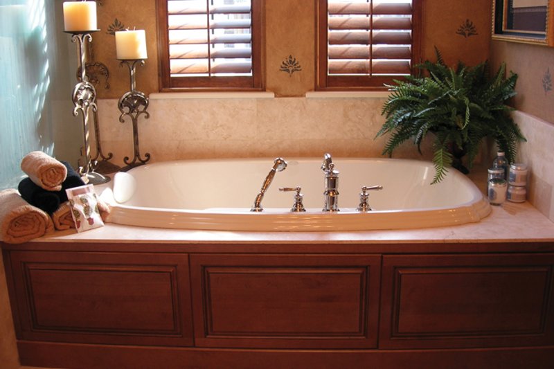 House Plan Design - Interior - Master Bathroom for Mediterranean House Plan #1058-18 - 3 bed, 4 bath