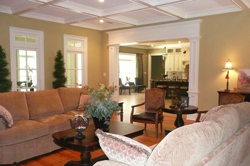 Home Plan - Interior - Family Room for Country House Plan #927-415 - 4 bed, 3.5 bath