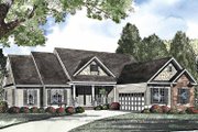 Country Style House Plan - 5 Beds 4 Baths 2379 Sq/Ft Plan #17-3118 