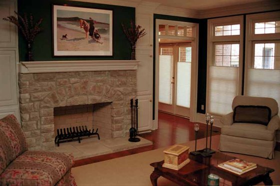 Interior - Family Room for Traditional House Plan #17-2629 - 5 bed, 4.5 bath