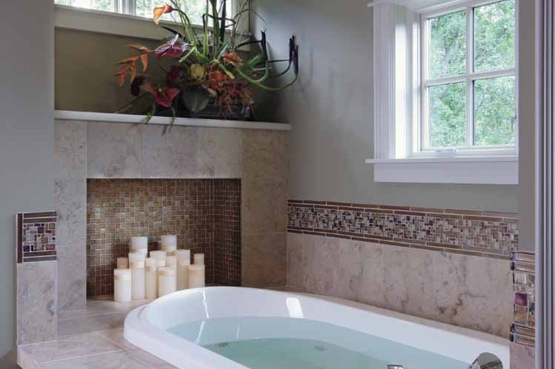 House Design - Interior - Bathroom for Craftsman House Plan #928-32 - 4 bed, 3.5 bath