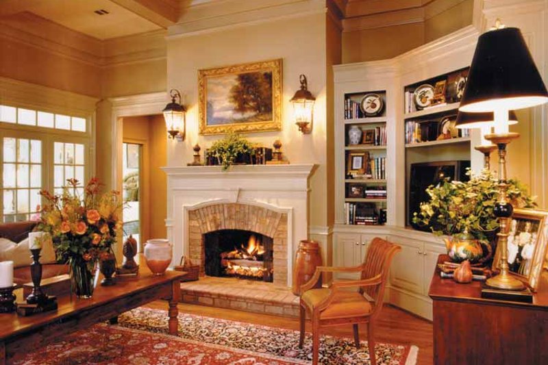 Home Plan - Interior - Family Room for Classical House Plan #429-248 - 3 bed, 2.5 bath