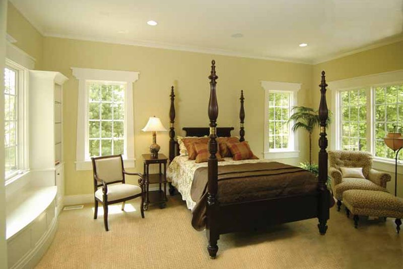 Home Plan - Interior - Master Bedroom for European House Plan #928-42 - 4 bed, 3.5 bath