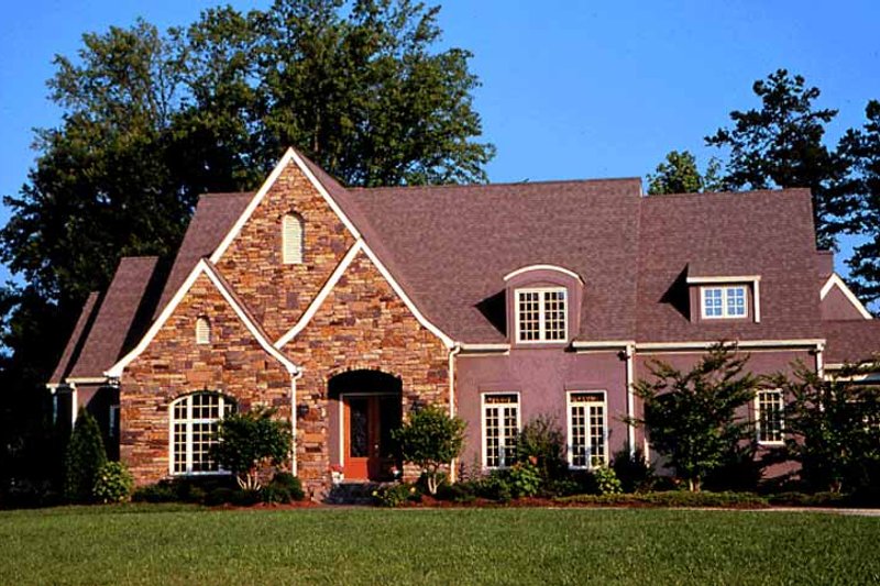 Dream House Plan - Country Exterior - Front Elevation Plan #453-239