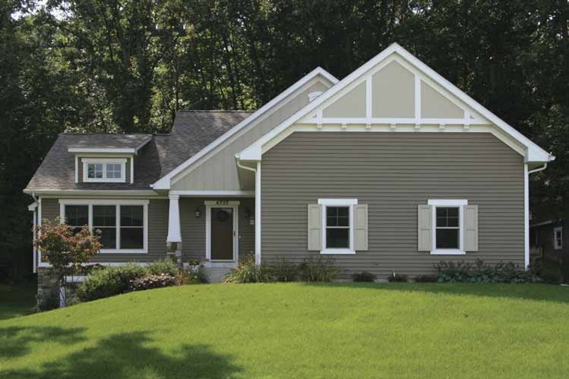 Home Plan - Exterior - Front Elevation 7 for Craftsman House Plan #928-148 - 4 bed, 3 bath