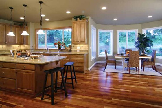 Interior - Kitchen for Craftsman House Plan #132-241 - 4 bed, 3.5 bath