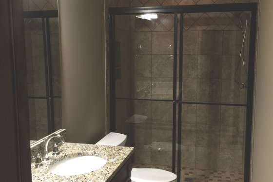 Interior - Bathroom 1 for Country House Plan #437-72 - 4 bed, 4 bath