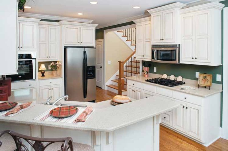 House Blueprint - Interior - Kitchen for Traditional House Plan #927-862 - 4 bed, 3.5 bath