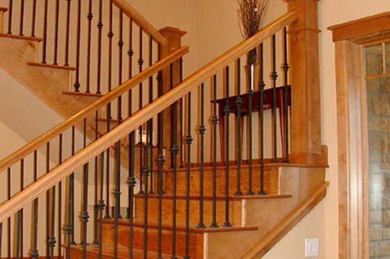 Interior - Entry for Craftsman House Plan #942-16 - 5 bed, 6.5 bath