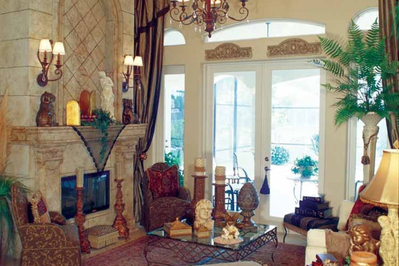 Home Plan - Interior - Family Room 1 for Mediterranean House Plan #417-748 - 4 bed, 4.5 bath