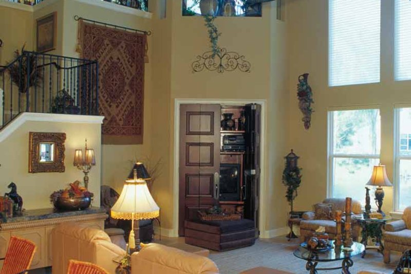 Home Plan - Interior - Family Room for Mediterranean House Plan #417-748 - 4 bed, 4.5 bath