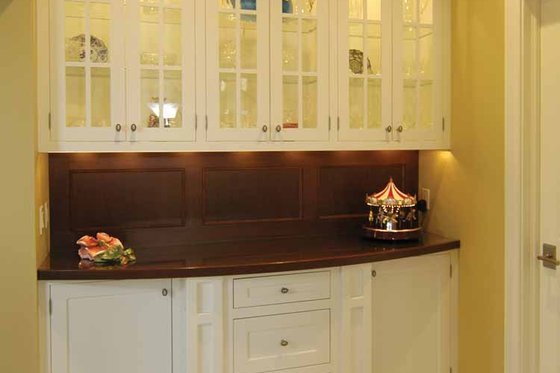 Interior - Kitchen 1 for Traditional House Plan #928-222 - 3 bed, 3.5 bath