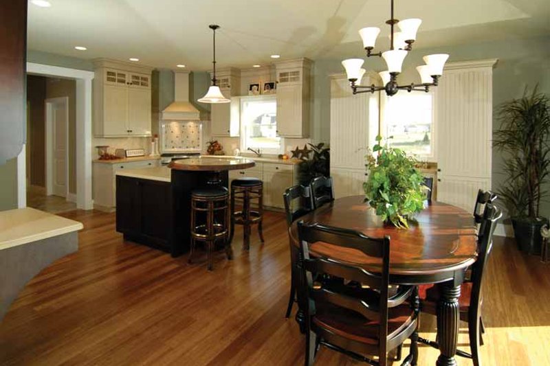 Home Plan - Interior - Dining Room 1 for Craftsman House Plan #928-91 - 3 bed, 3.5 bath