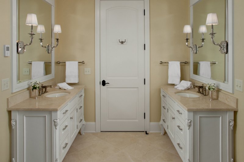 Dream House Plan - Interior - Master Bathroom for Country House Plan #928-265 - 4 bed, 4.5 bath