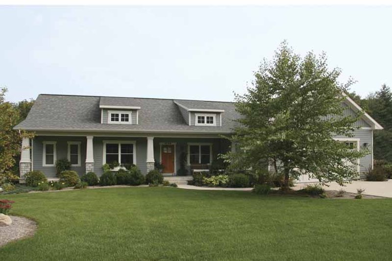 Dream House Plan - Exterior - Front Elevation 3 for Craftsman House Plan #928-144 - 5 bed, 3.5 bath