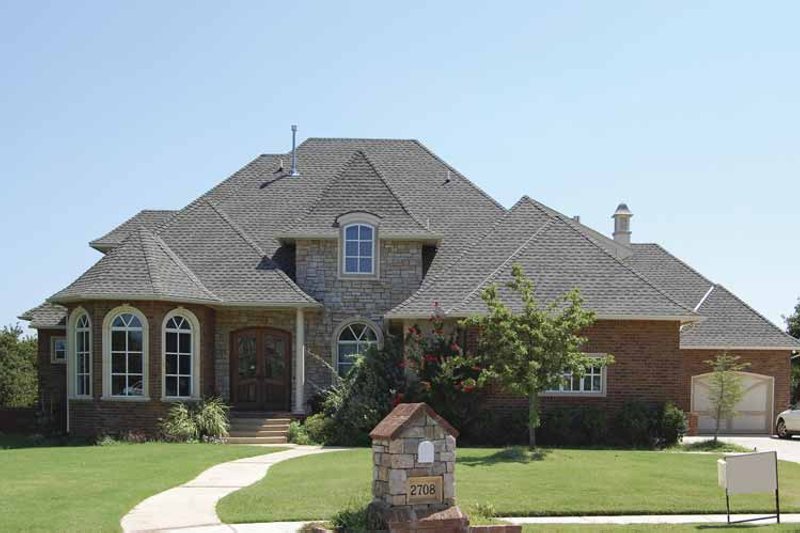Architectural House Design - European Exterior - Front Elevation Plan #310-1129