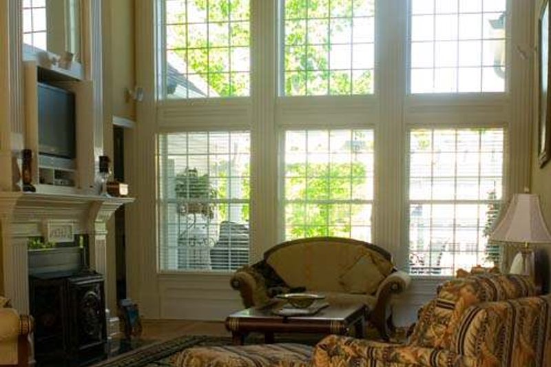 Dream House Plan - Photo 9 for European House Plan #119-129 - 4 bed, 3.5 bath