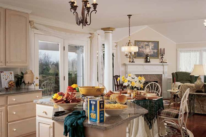 Dream House Plan - Interior - Kitchen for Victorian House Plan #314-206 - 4 bed, 3 bath