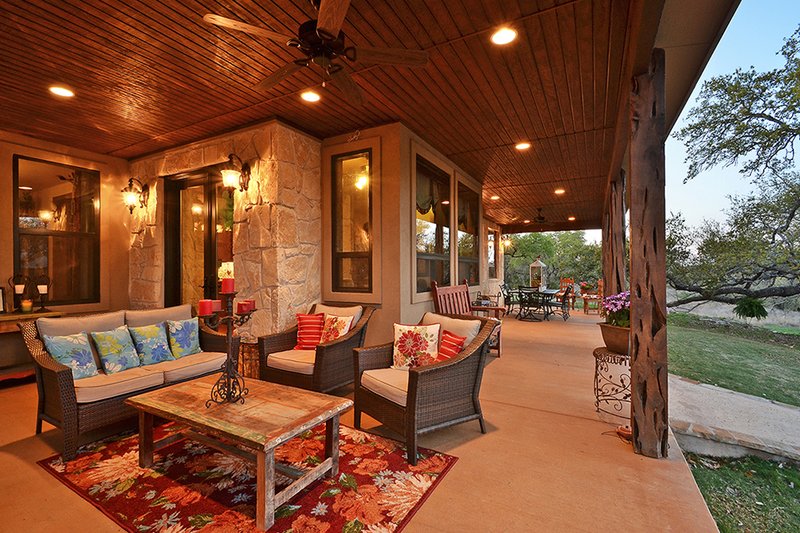 Architectural House Design - Exterior - Outdoor Living for Ranch House Plan #140-149 - 3 bed, 2.5 bath