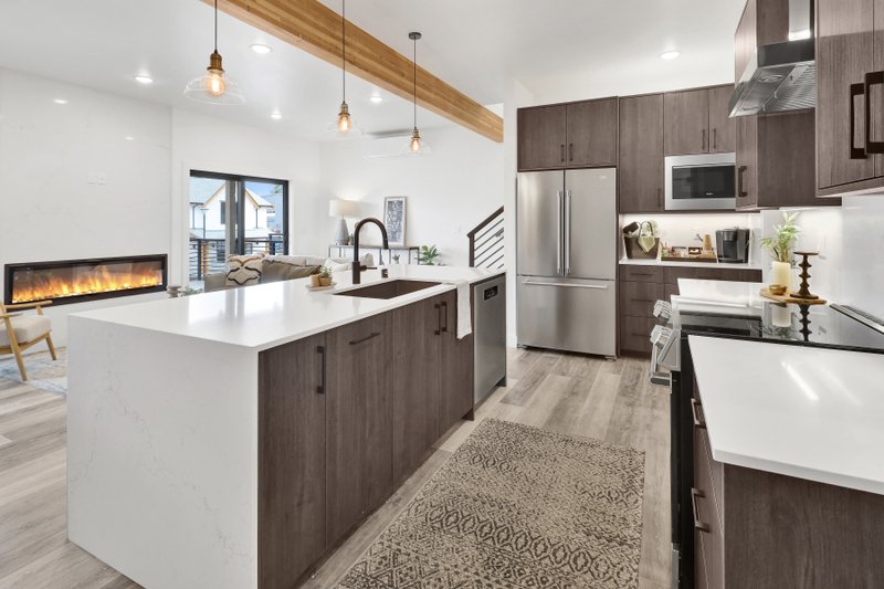 House Plan Design - Interior - Kitchen 3 for Contemporary House Plan #1070-235 - 3 bed, 2 bath