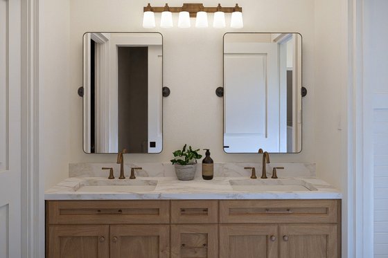 Interior - Master Bathroom for Traditional House Plan #455-792 - 3 bed, 2.5 bath
