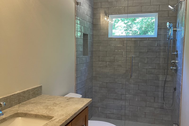 Dream House Plan - Interior - Bathroom for Farmhouse House Plan #437-125 - 4 bed, 3.5 bath