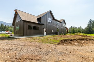 Photo 1 for Craftsman House Plan #1070-152 - 4 bed, 3 bath