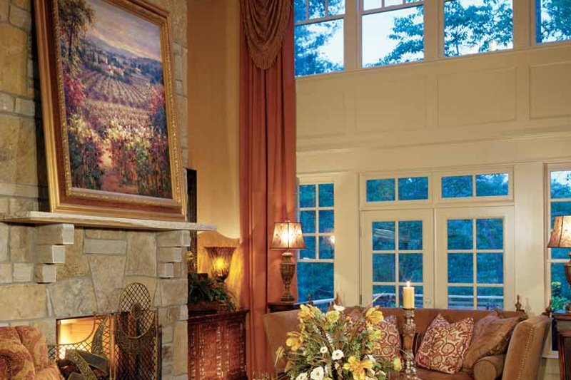 Home Plan - Interior - Family Room for Craftsman House Plan #429-272 - 3 bed, 3.5 bath