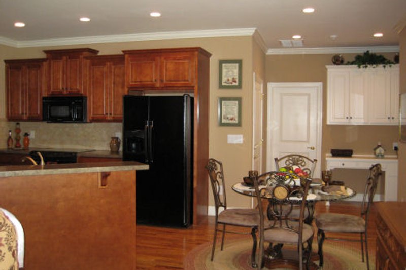 Home Plan - Photo 7 for European House Plan #437-22 - 3 bed, 2 bath