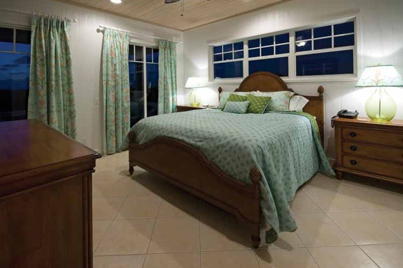 Architectural House Design - Interior - Master Bedroom for Country House Plan #928-57 - 4 bed, 4.5 bath