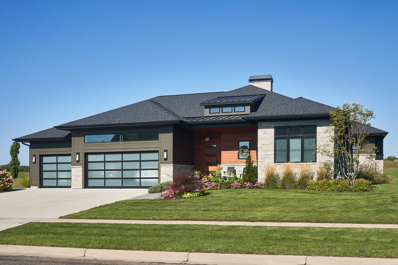 Home Plan - Contemporary Exterior - Front Elevation Plan #928-381