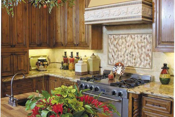 Interior - Kitchen for Mediterranean House Plan #930-57 - 4 bed, 3.5 bath