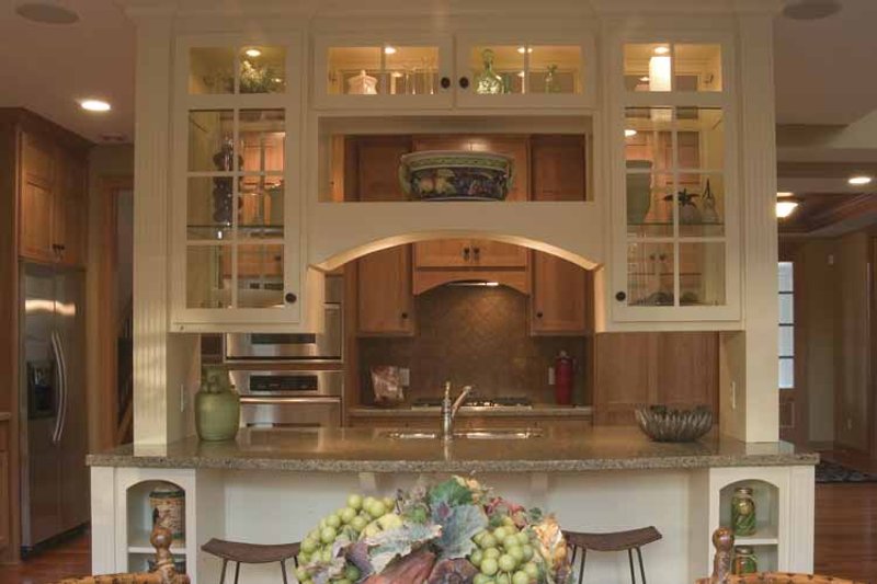 House Design - Interior - Kitchen for Classical House Plan #51-657 - 3 bed, 2.5 bath