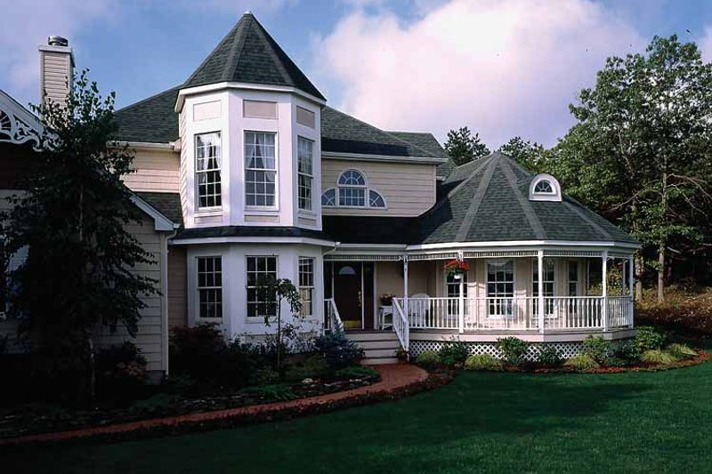 Dream House Plan - Victorian Exterior - Front Elevation Plan #314-188