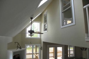 Interior - Family Room for Cabin House Plan #118-167 - 3 bed, 2 bath