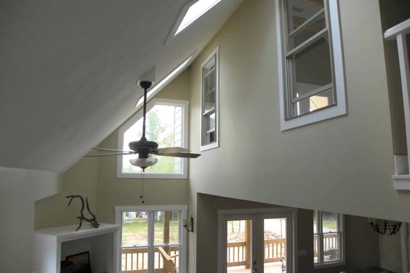 Architectural House Design - Interior - Family Room for Cabin House Plan #118-167 - 3 bed, 2 bath