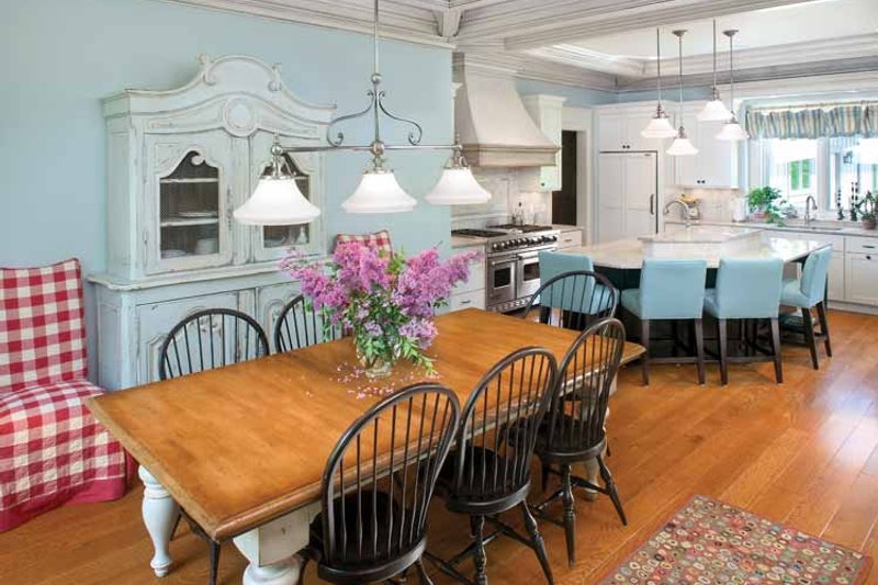 Home Plan - Interior - Dining Room for European House Plan #928-16 - 4 bed, 3.5 bath