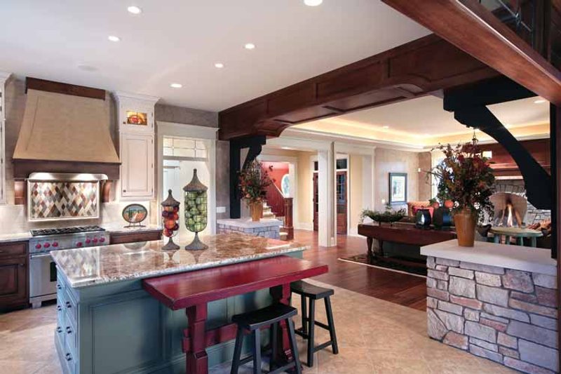 House Design - Interior - Kitchen for Craftsman House Plan #928-32 - 4 bed, 3.5 bath