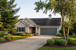 Traditional Exterior - Front Elevation Plan #22-416